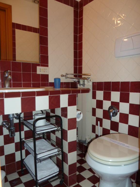 Hotel Sutrium Oda fotoğraf